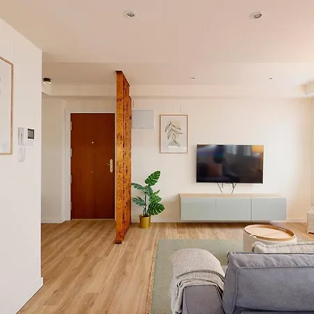 Ayala 653a By R2r Consulting